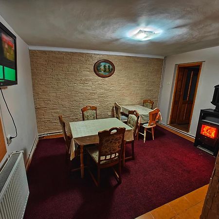 Апартаменти Casa Miclau Беїле-Херкулане Екстер'єр фото